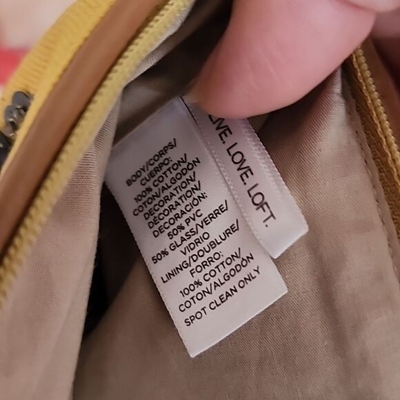 Live Love Loft Beaded Sequined Floral Yellow Zip Up Wristlet - Picture 9 of 9